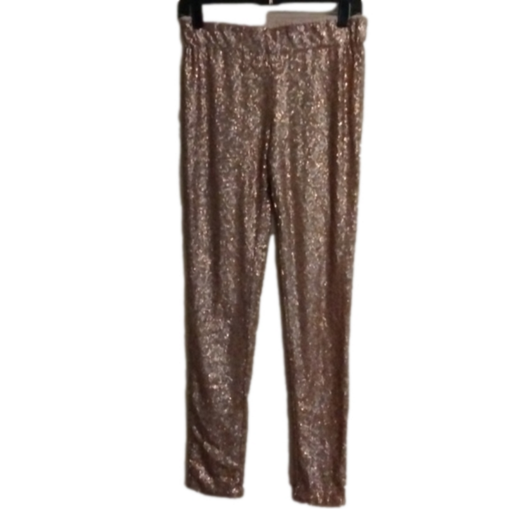 May & July gold sequin pants , size small. Perfect for Holiday parties!